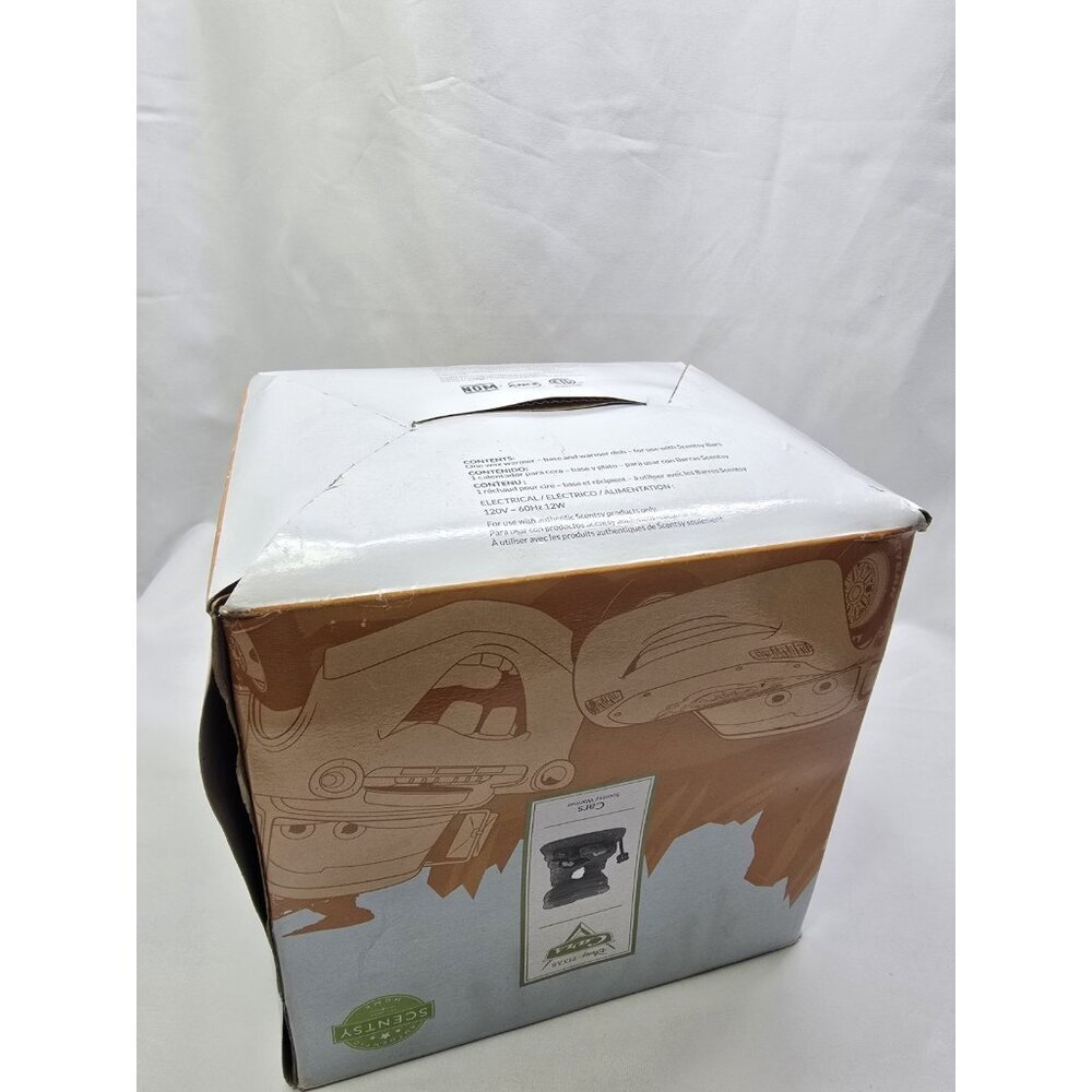 New Disney Pixar CARS Scentsy Warmer Lightning McQueen & Mater- Box Wear - Picture 9 of 13
